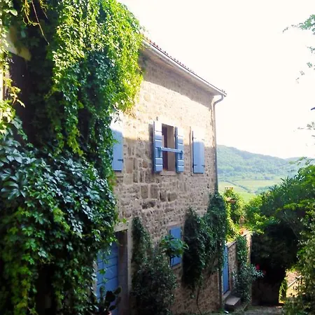 Ruine-motovun Kh *