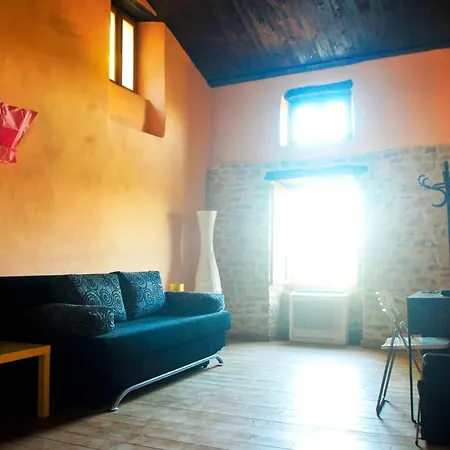 Ruine-motovun Kh Vikendica *