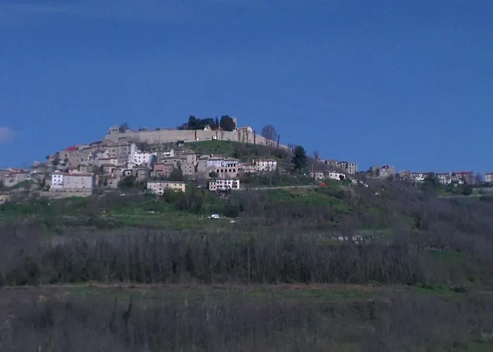 Ruine-motovun Kh Motovun