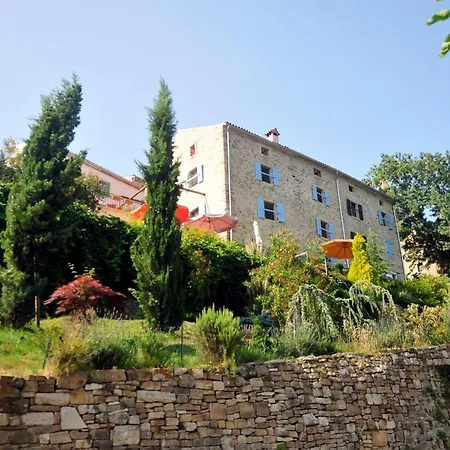 Ruine-motovun Kh * Motovun